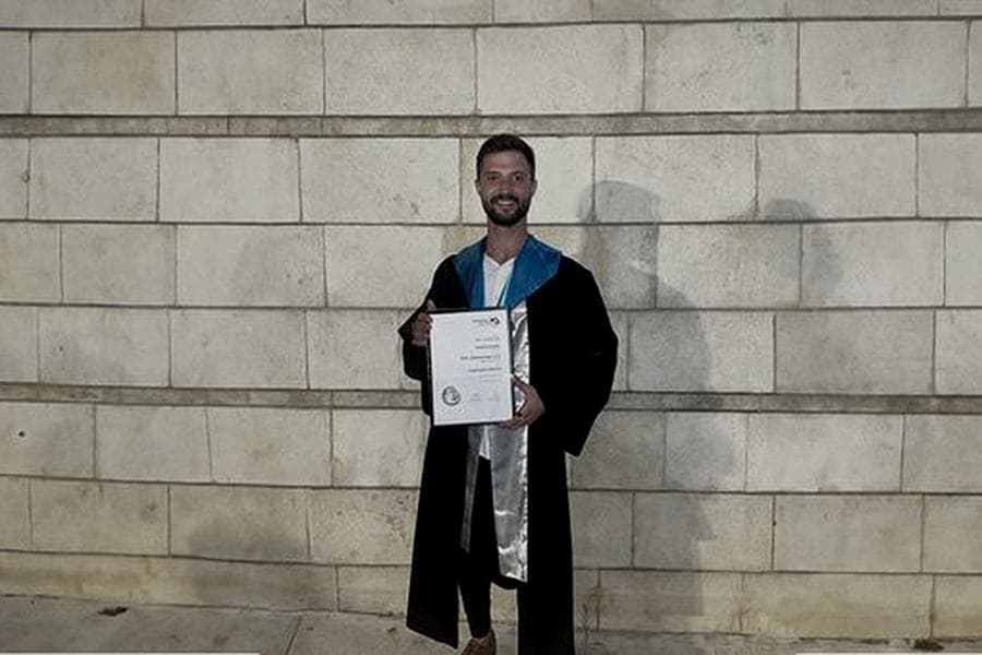 מקסים גומברג בטקס הענקת התואר