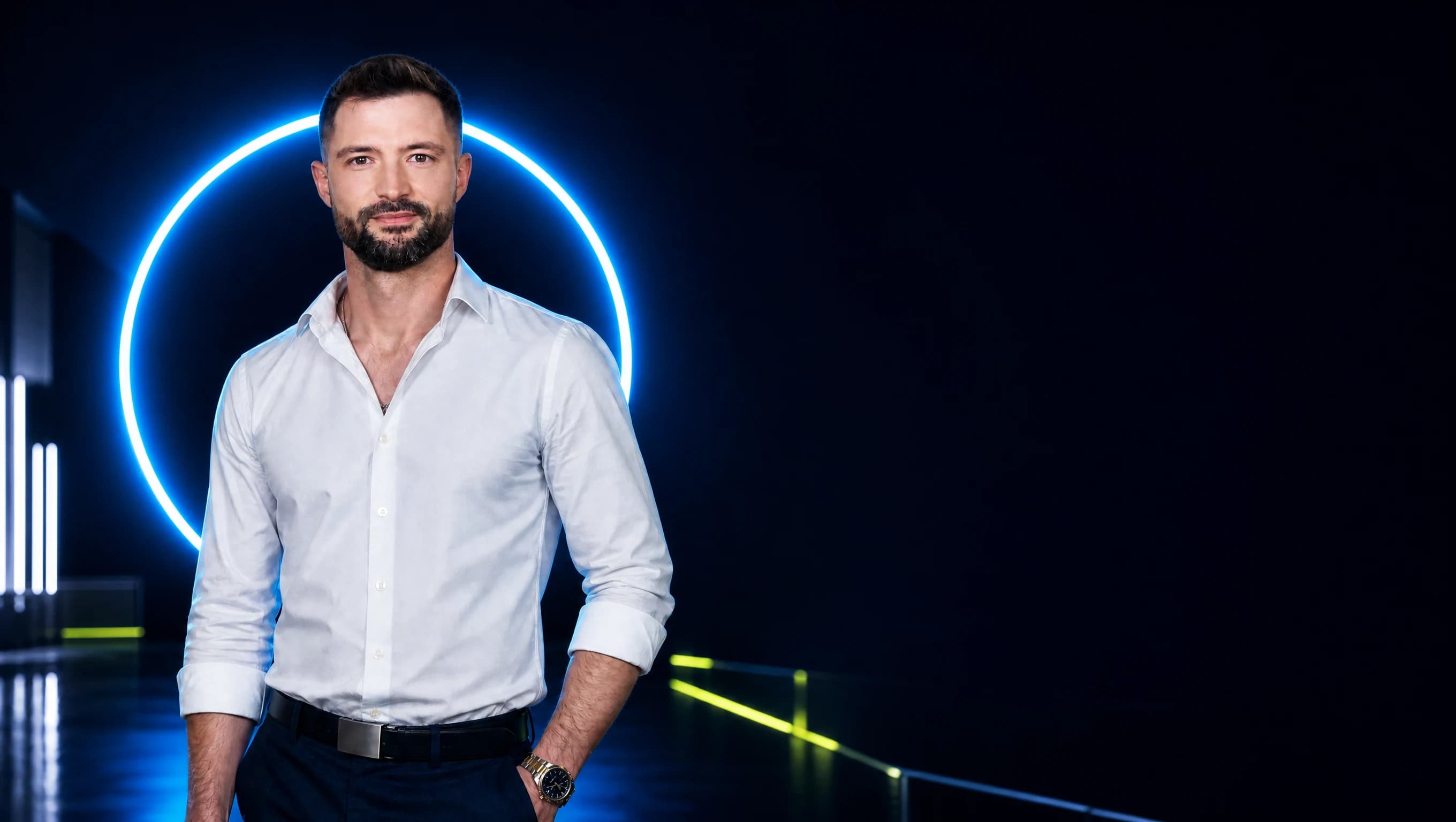 גרסת הקמפיין הרחבה: מקסים משמאל ומקום לכותרת עברית מימין